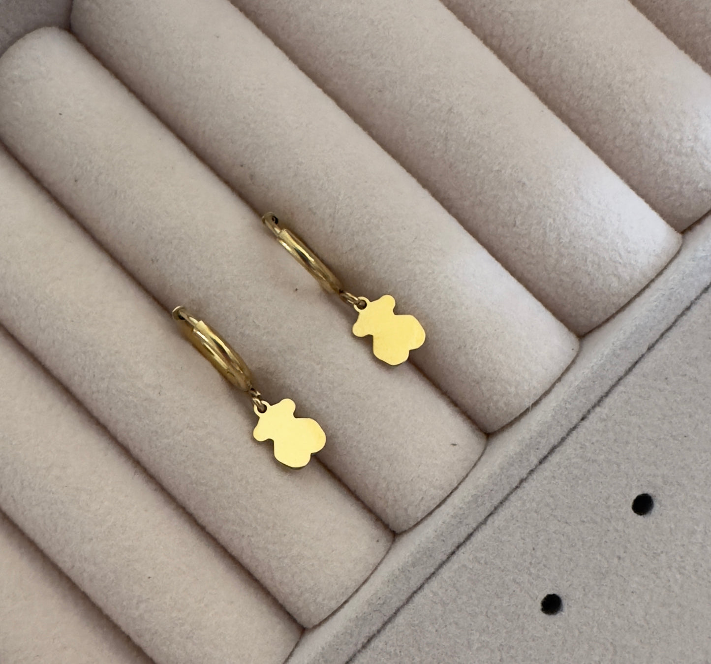 Pendientes||Tous