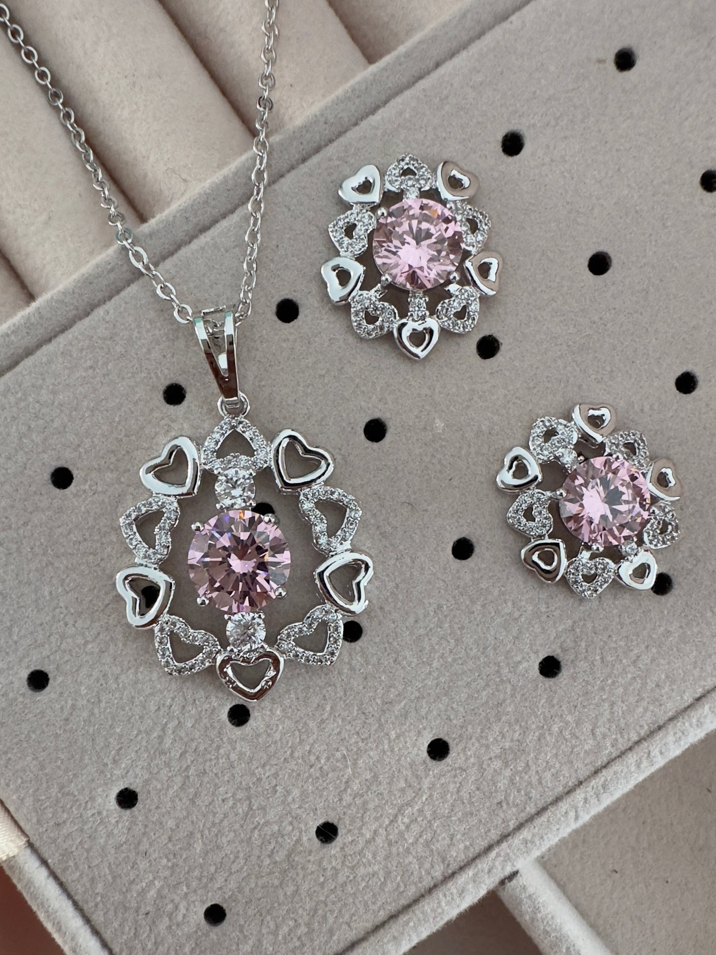 Conjunto||Rita