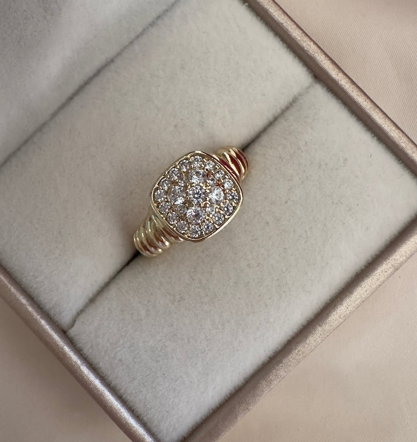 Anillo||Nati