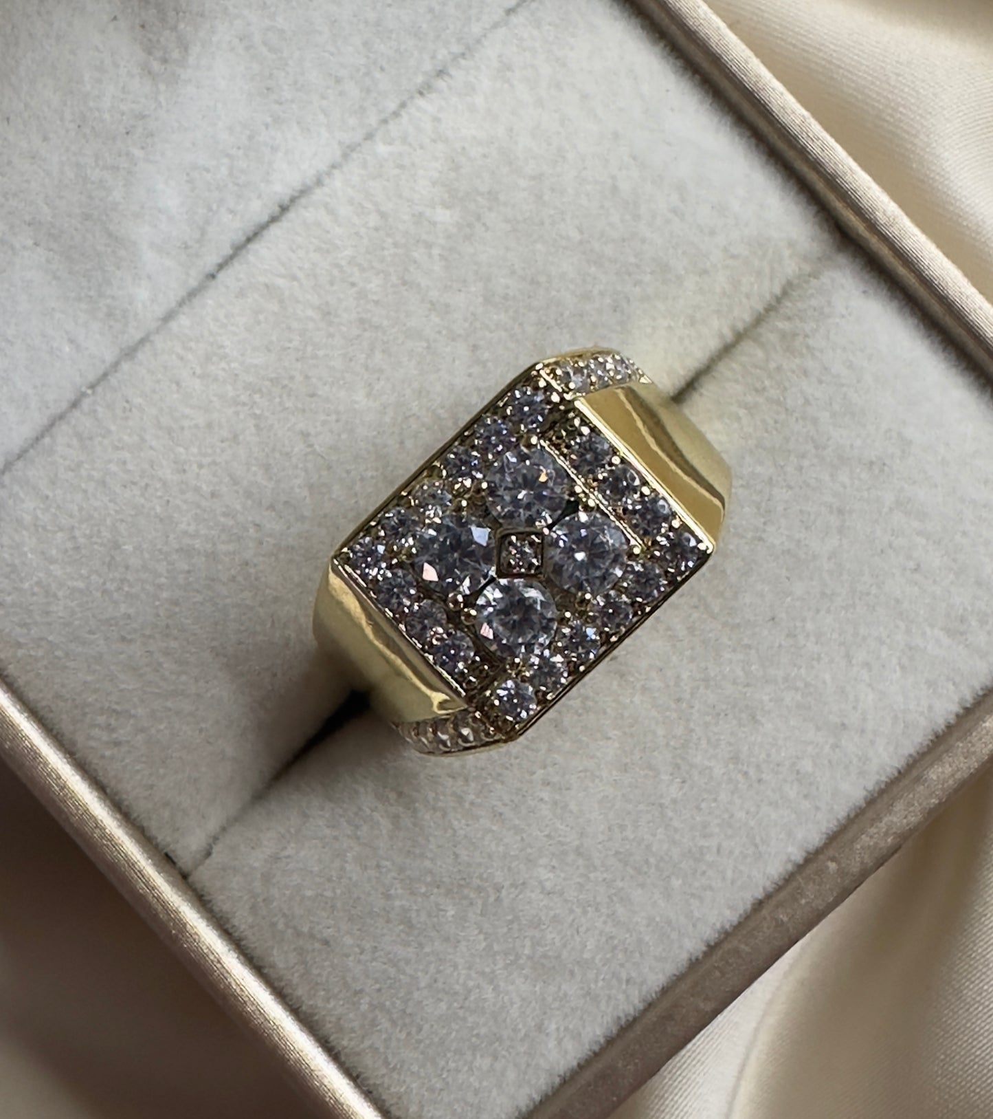 Sello||Anillo