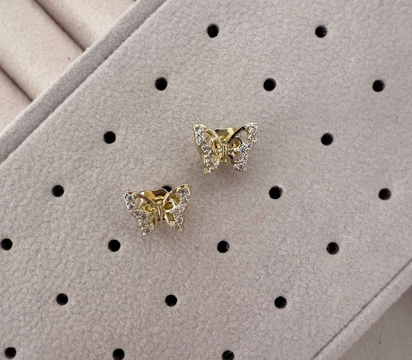 Pendientes||Mariposa