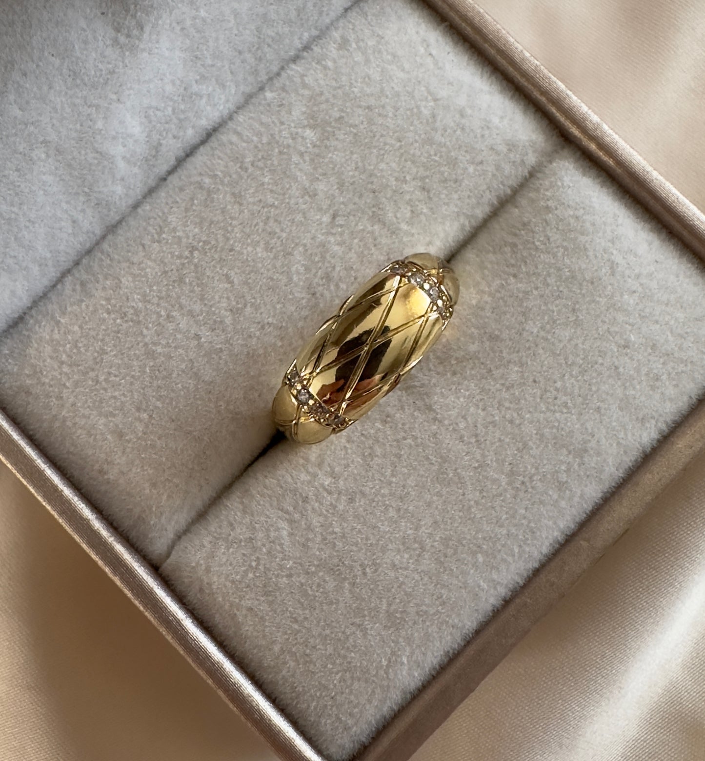 Anillo||Fabiana