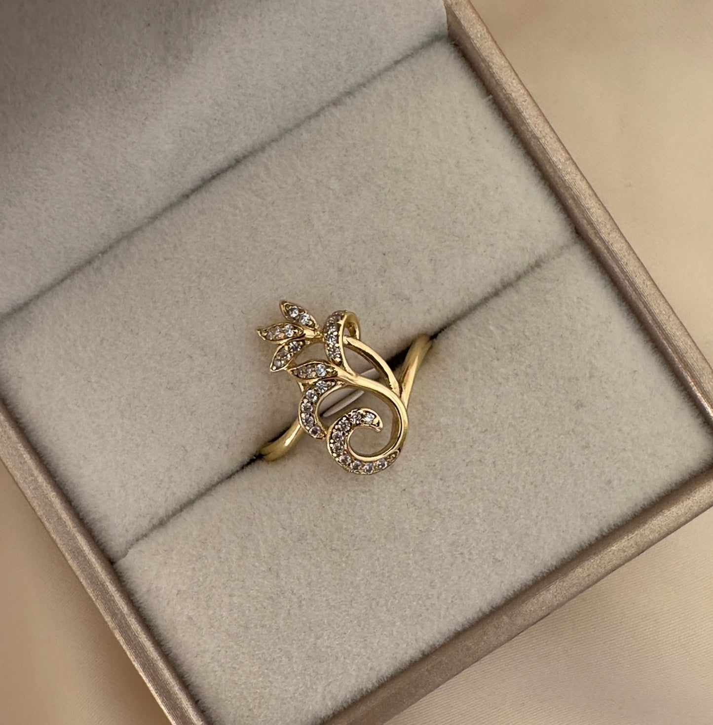 Anillo||Rosa