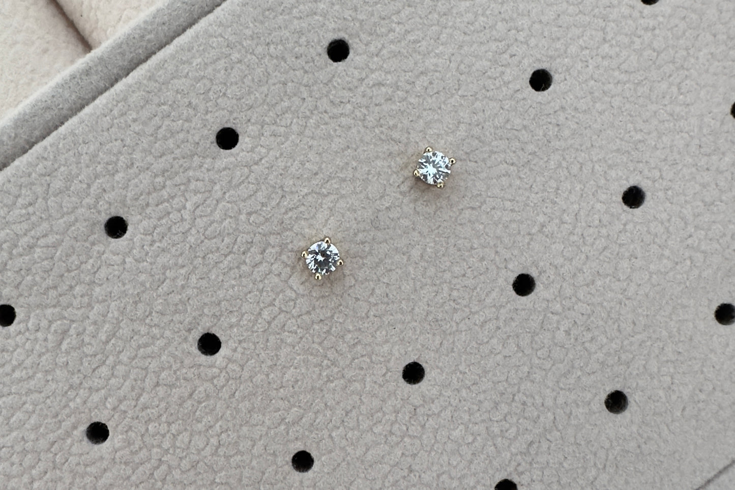 Diamond pequeño||Pendientes