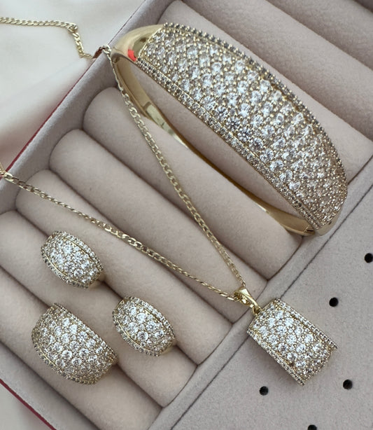 Conjunto||Glamour