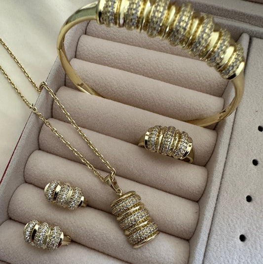 Conjunto||Paty