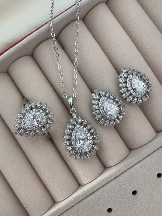 Conjunto||Samia