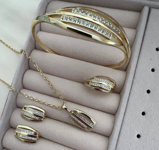 Conjunto||Amara