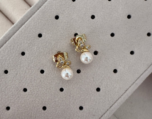 Pendientes||Perlita