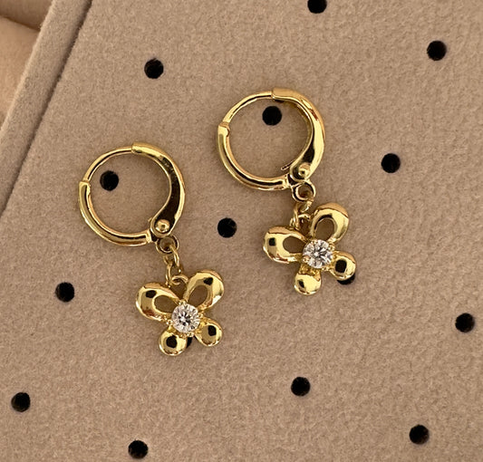 Mariposa||Pendientes