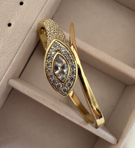 Snake||Brazalete