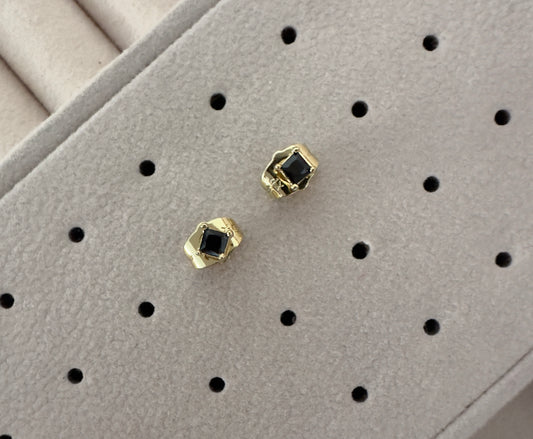 Pendientes||Black