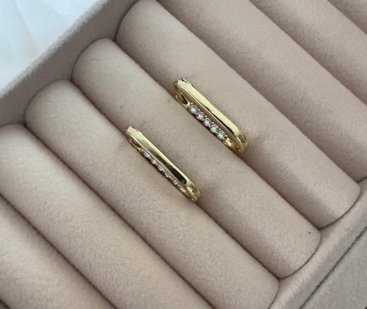 Pendientes||Malva