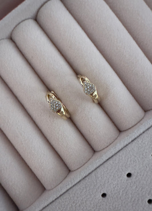 Ariadna||Pendientes