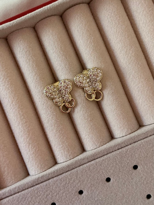 Pendientes||Mariposa