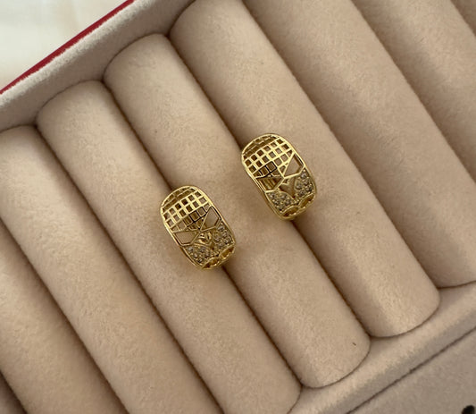 Pendientes||Karima