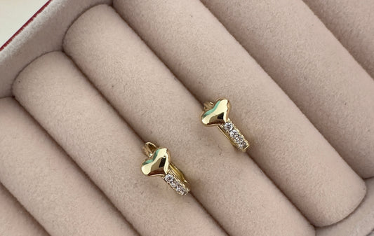Pendientes||Eva