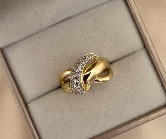 Anillo||Ana