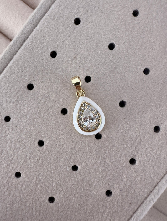 Dije||Lagrima blanca