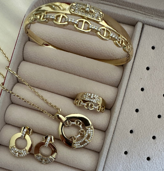 Conjunto||Hermes